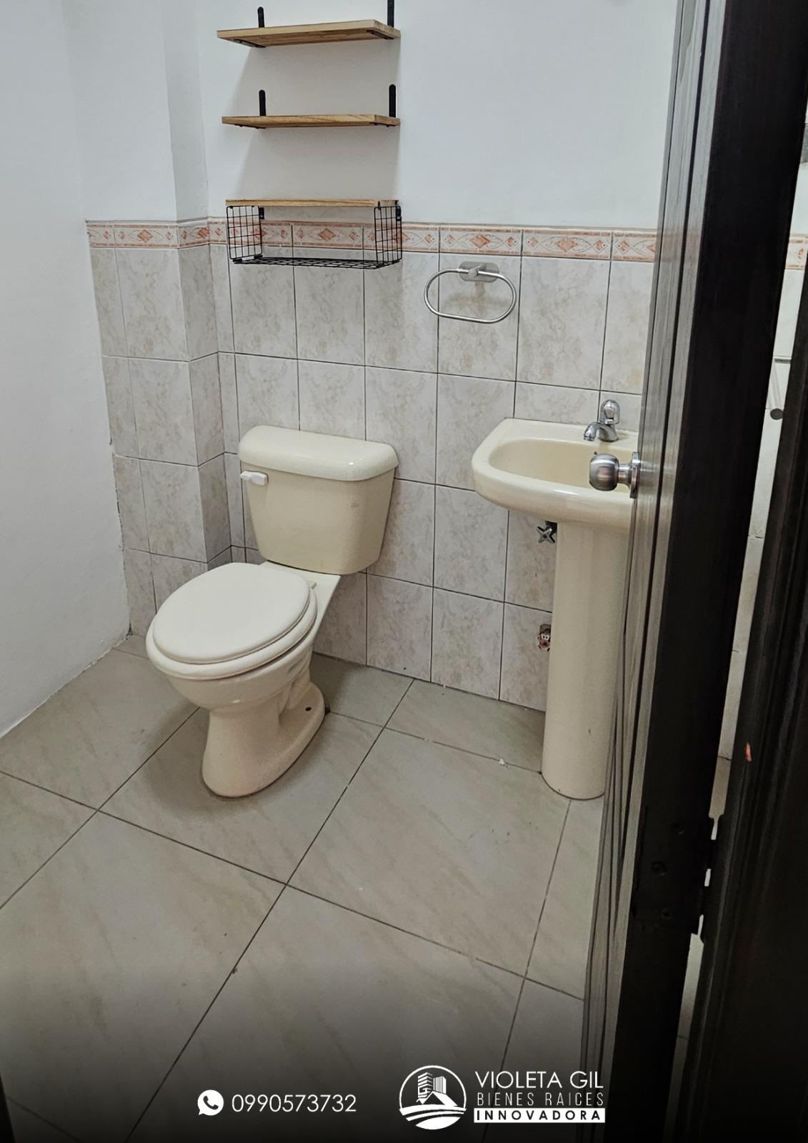 Casa Amplia en Venta en Urb. Matices – Zafiro – 3 Dormitorios + Patio Amplio | Frente al C.C. El Dorado.