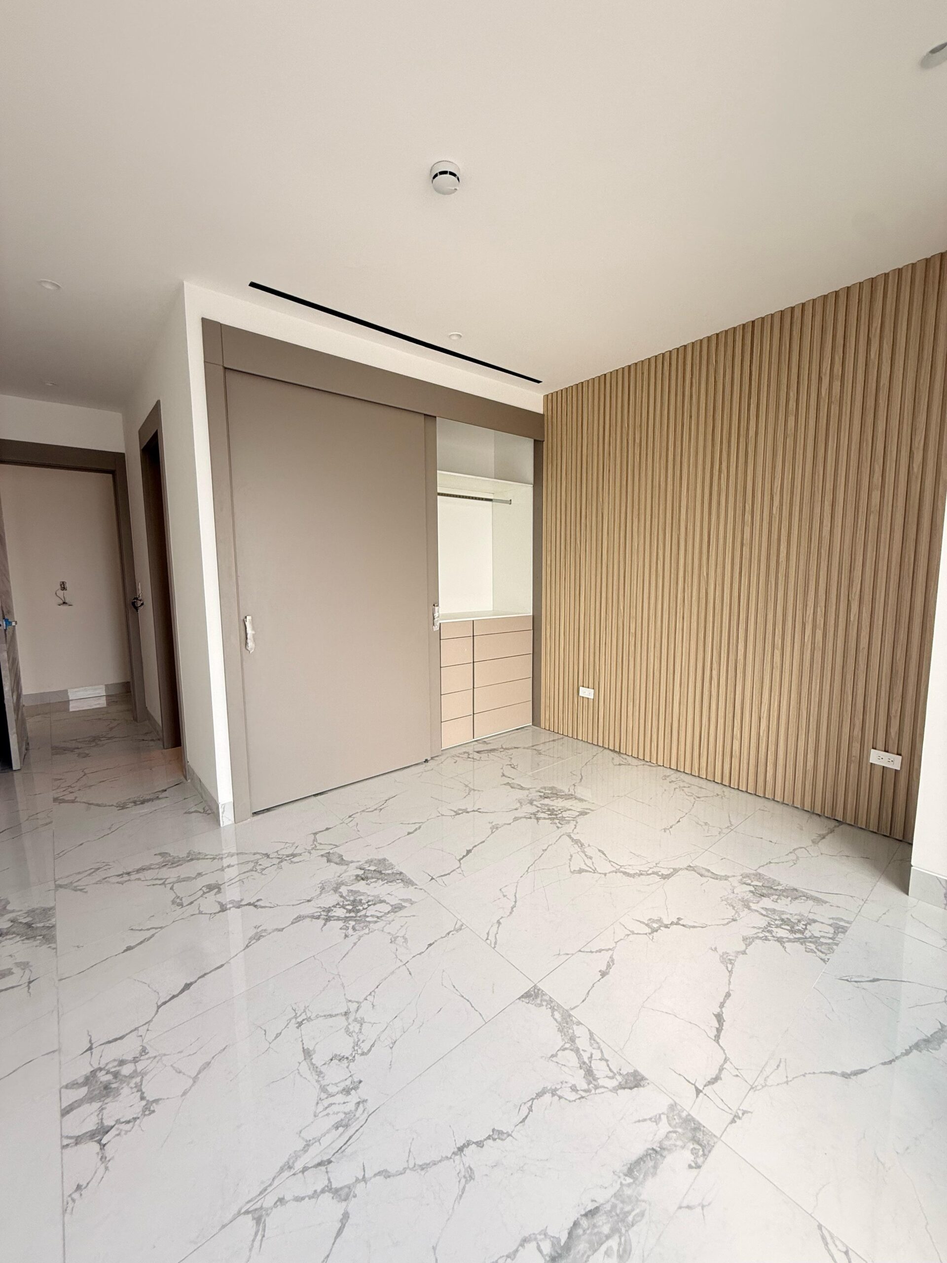 Alquiler de Departamento en Urb Manglero Two